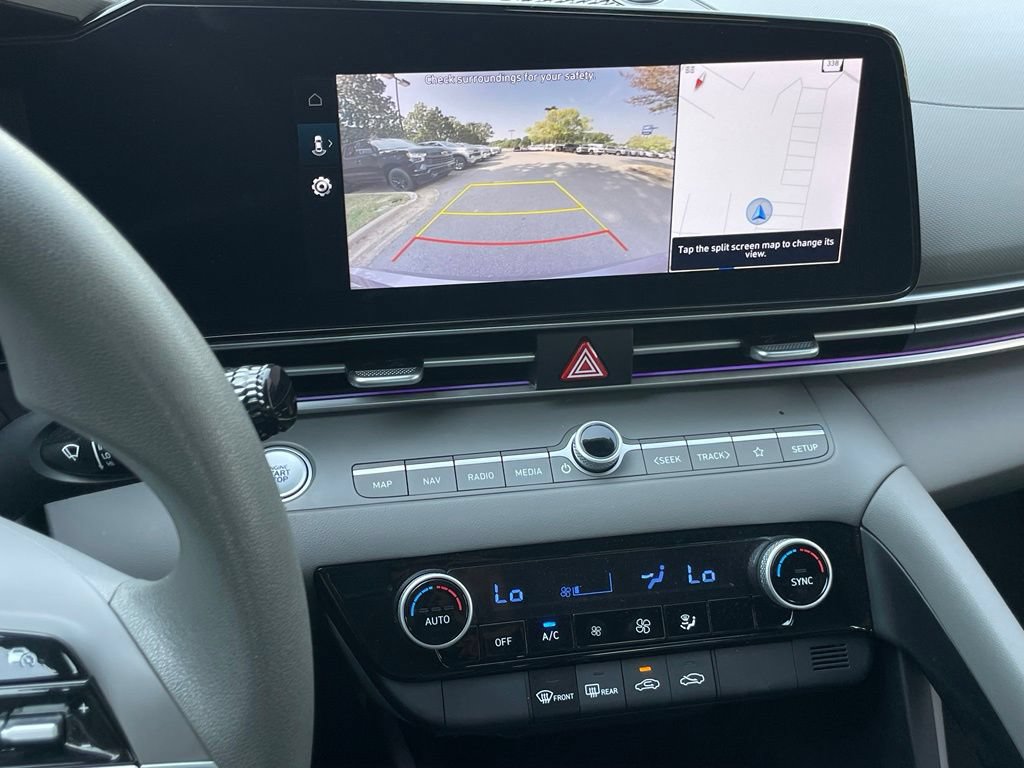 Used 2024 Hyundai Elantra SEL FWD image 17