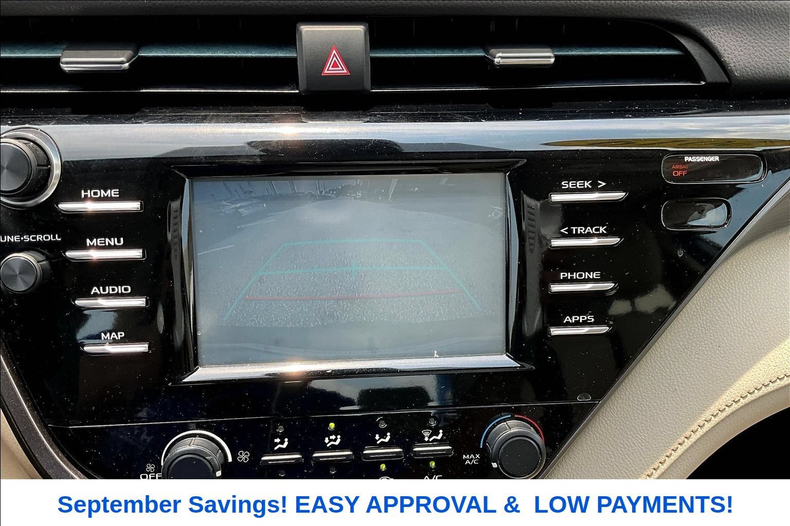 Used 2019 Toyota Camry LE FWD image 12