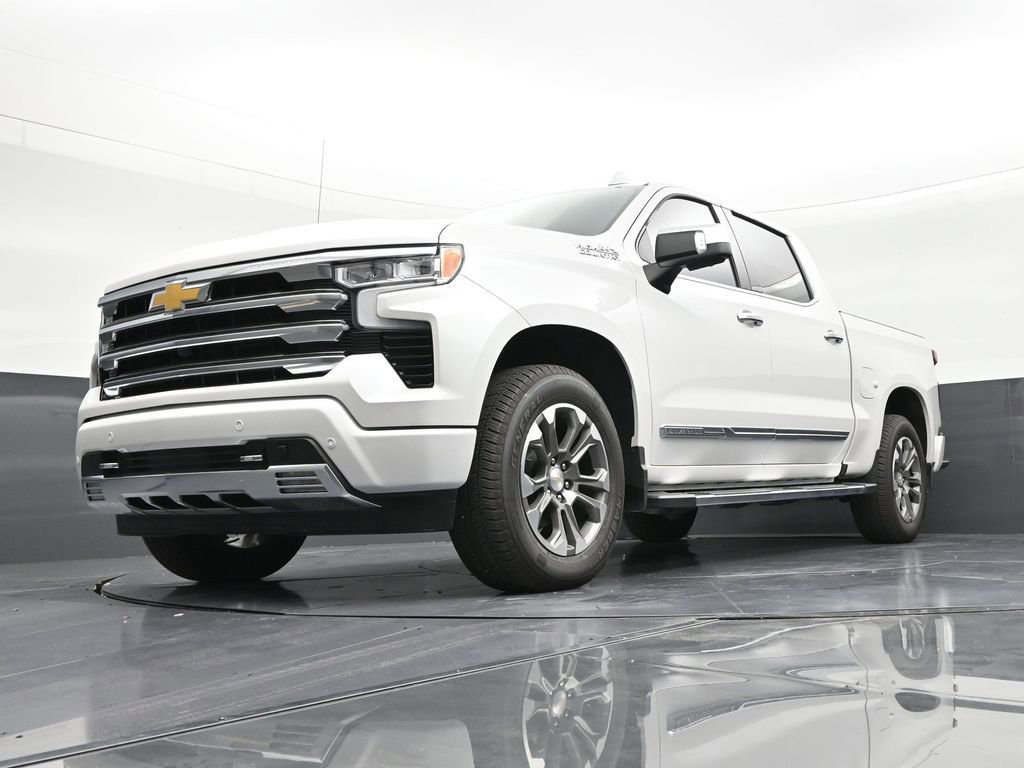 Used 2025 Chevrolet Silverado 1500 High Country w/ Technology Package RWD image 20