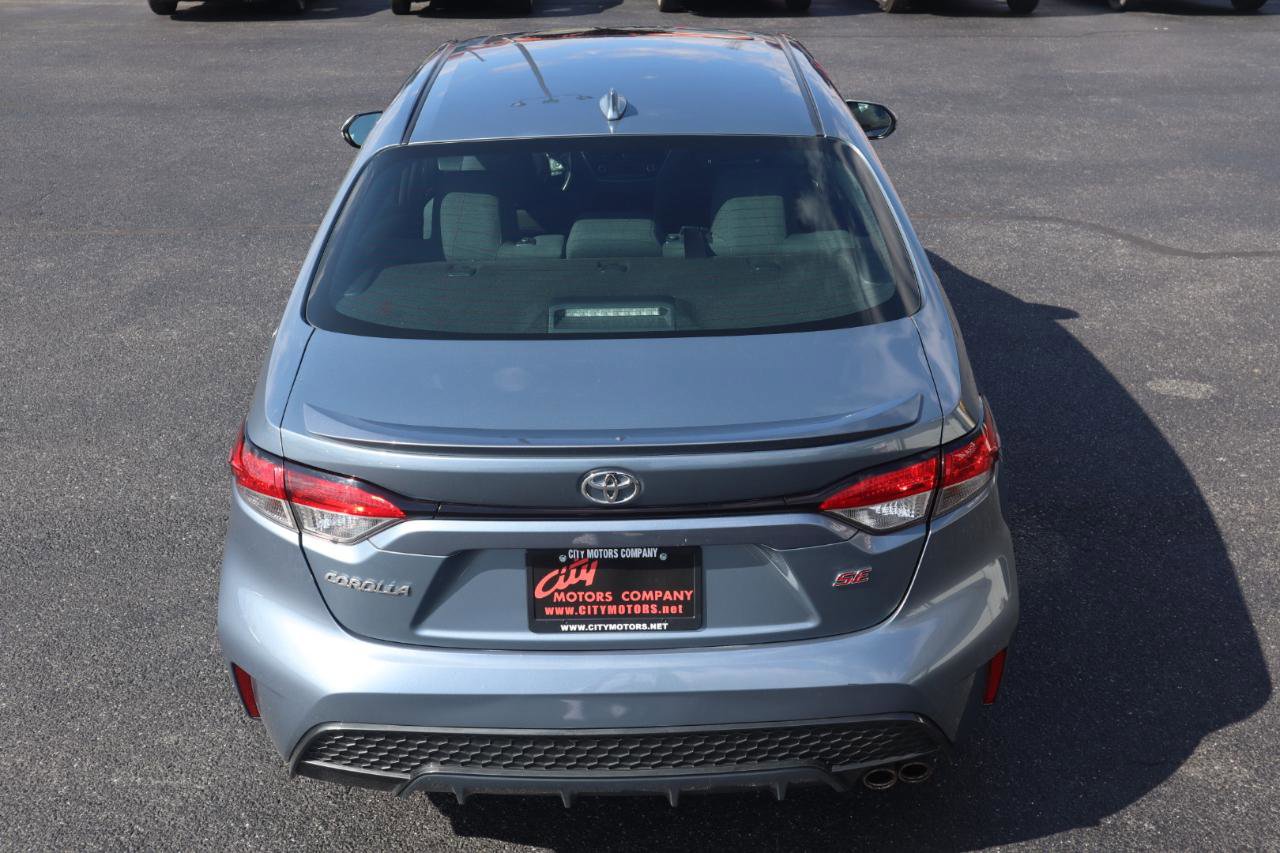 Used 2020 Toyota Corolla SE w/ SE Premium Package FWD image 8
