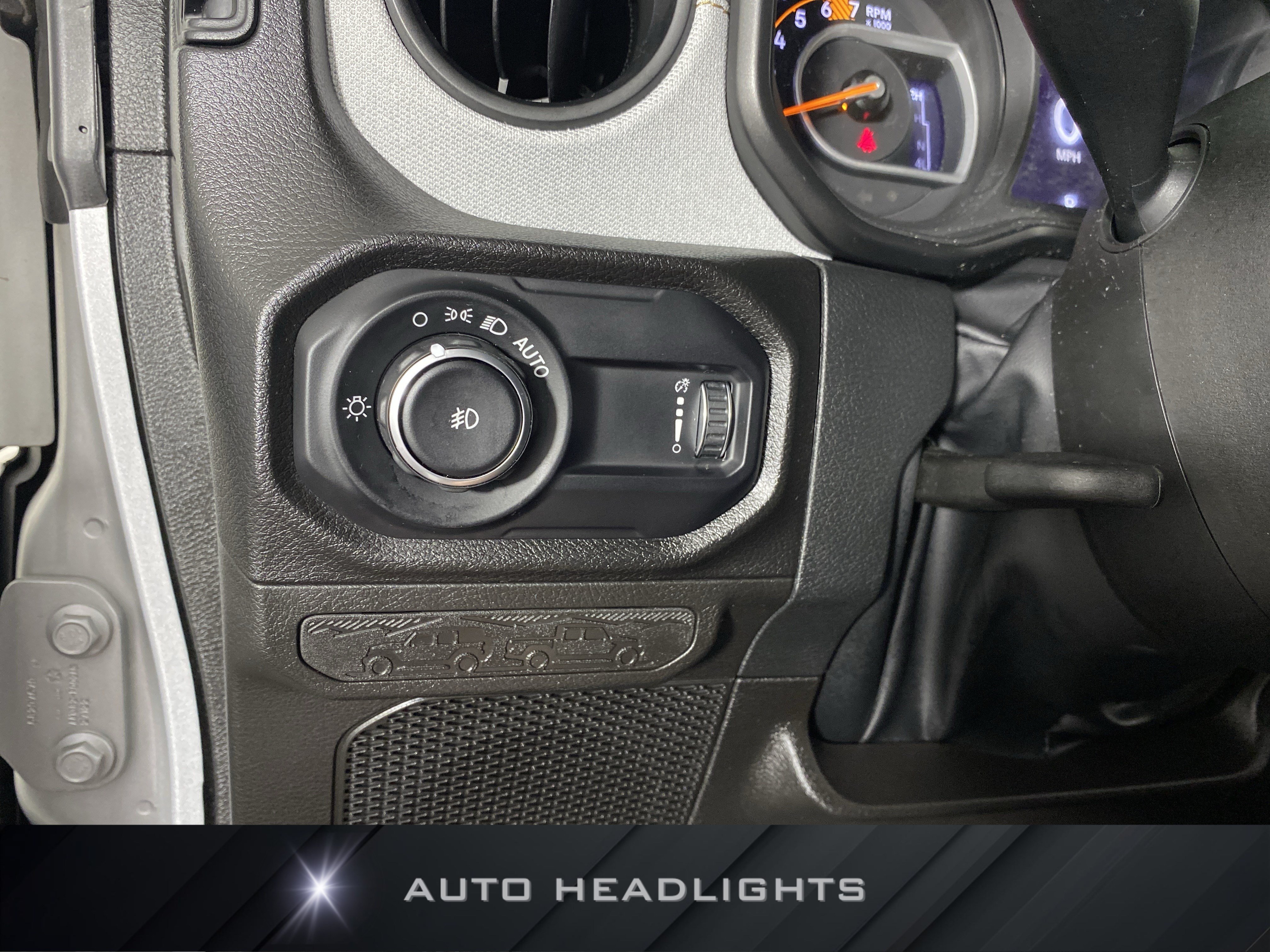 Used 2024 Jeep Wrangler Unlimited Sport AWD/4WD image 25