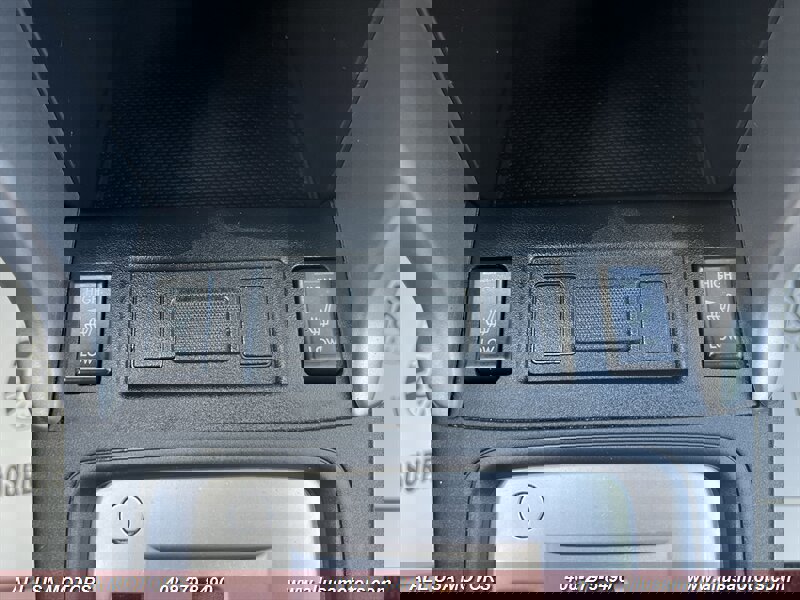 Used 2015 Subaru Forester 2.5i Premium image 37