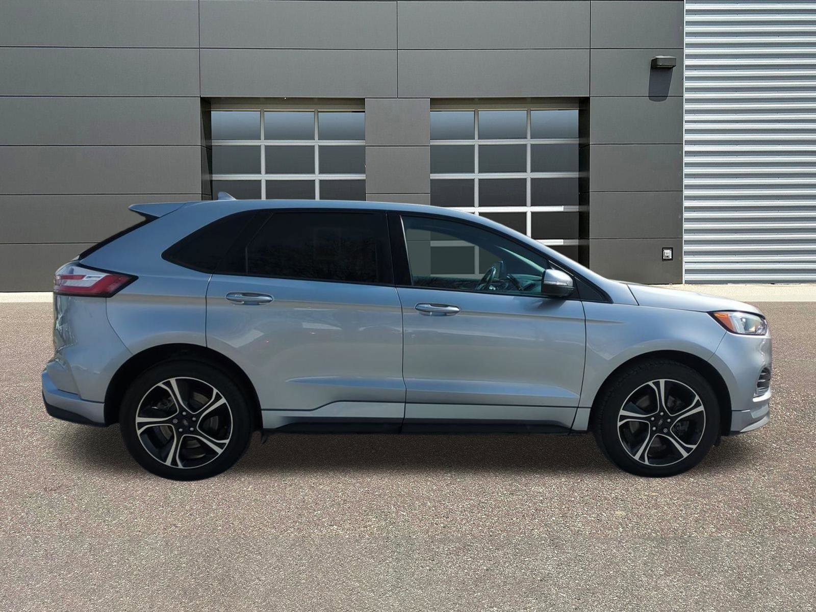 Used 2020 Ford Edge ST AWD/4WD image 8