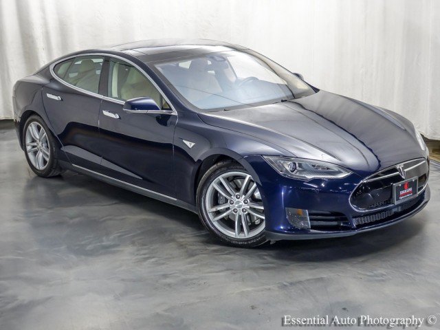 Used 2015 Tesla Model S 70D AWD/4WD image 5