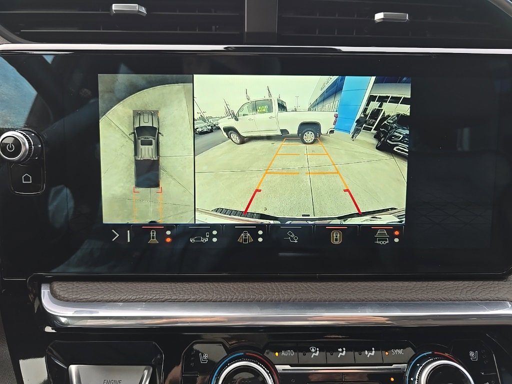 Used 2025 GMC Sierra 3500 Denali w/ Denali Reserve Package image 15