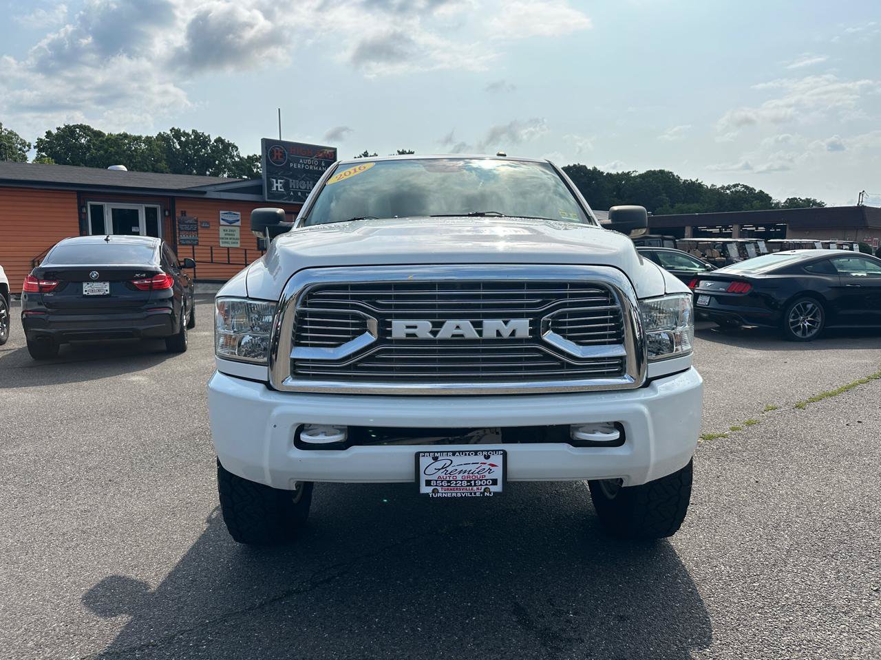 Used 2016 RAM 2500 SLT AWD/4WD image 2
