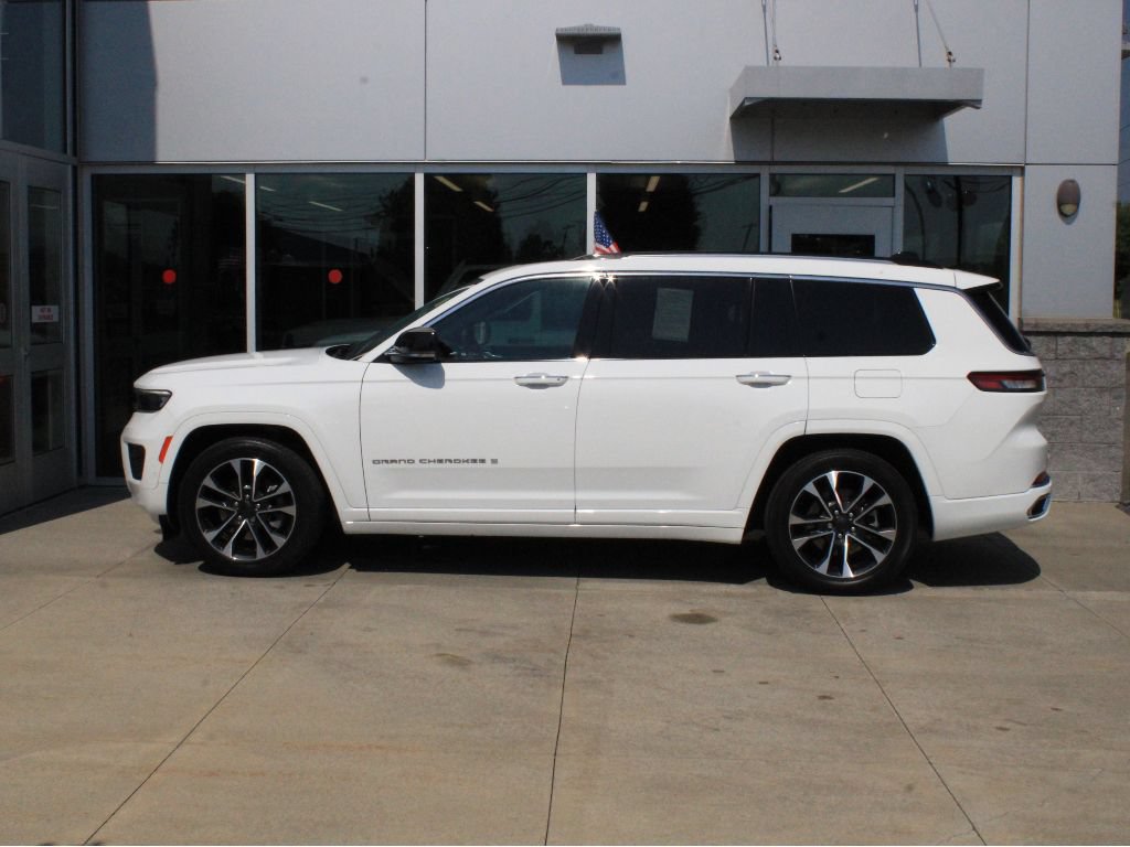 Certified 2023 Jeep Grand Cherokee L Overland AWD/4WD image 5