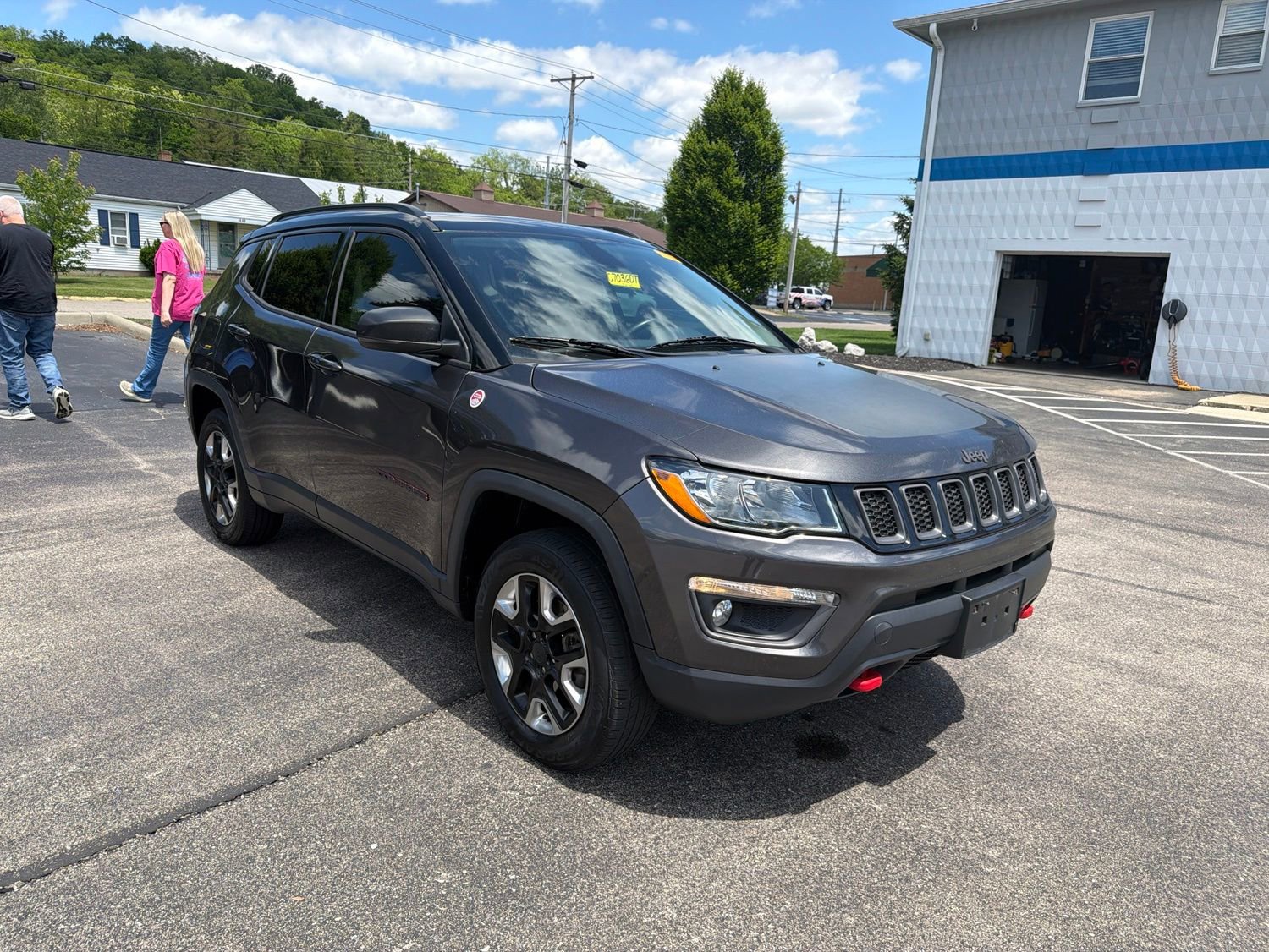 Used 2018 Jeep Compass Trailhawk w/ Leather Interior Group AWD/4WD image 7
