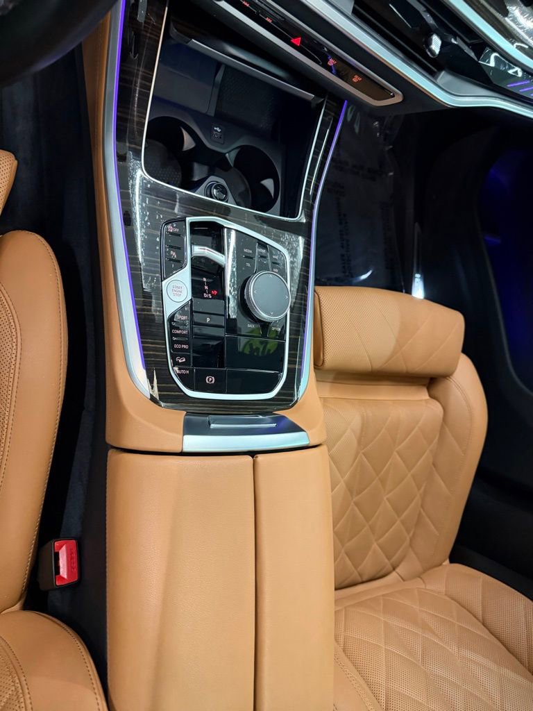 Used 2024 BMW X5 M60i image 24