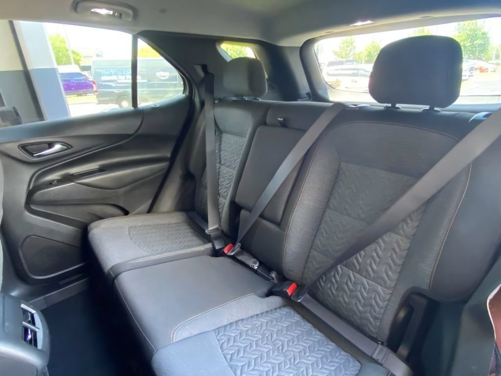 Used 2023 Chevrolet Equinox LT FWD image 26
