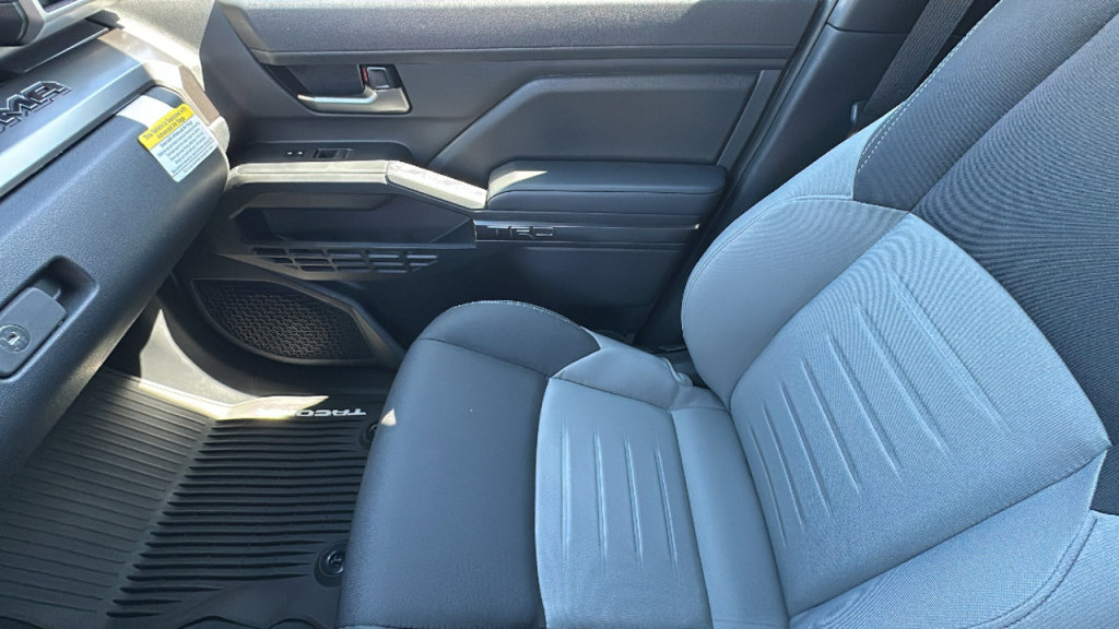 New 2025 Toyota Tacoma TRD Off-Road image 12