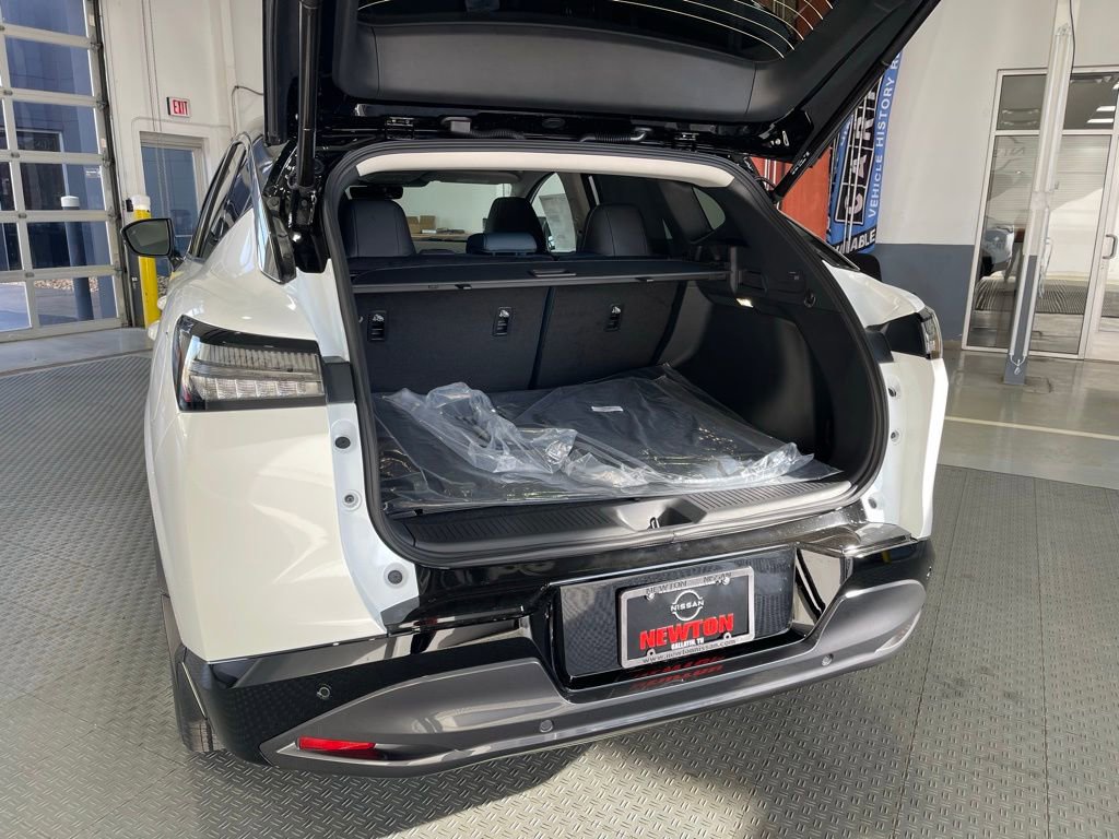 New 2026 Nissan Murano Platinum w/ Cargo Package AWD/4WD image 7