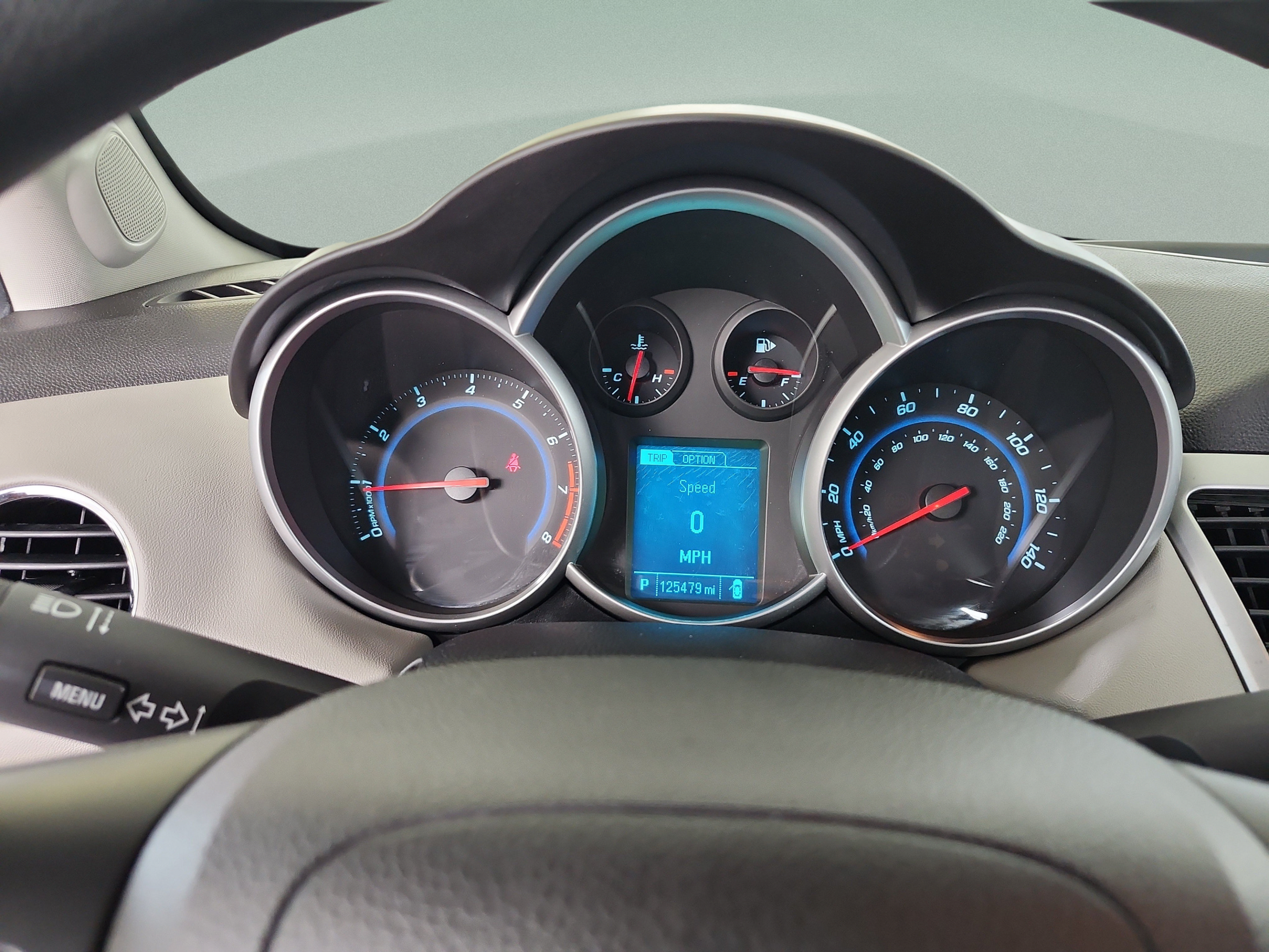 Used 2013 Chevrolet Cruze LS FWD image 11
