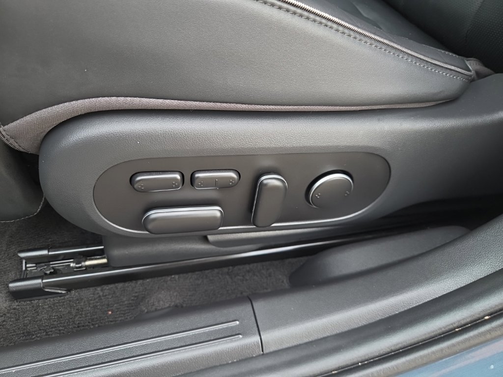 Certified 2024 Hyundai Ioniq 5 Limited AWD/4WD image 22