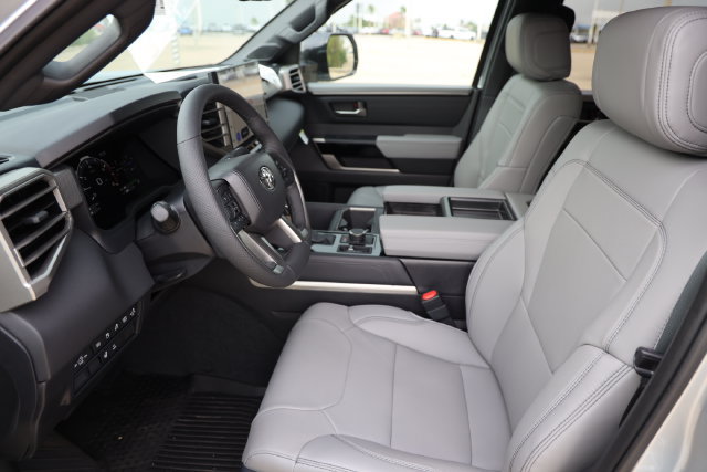 New 2026 Toyota Tundra Limited w/ Limited PVM Package AWD/4WD image 9