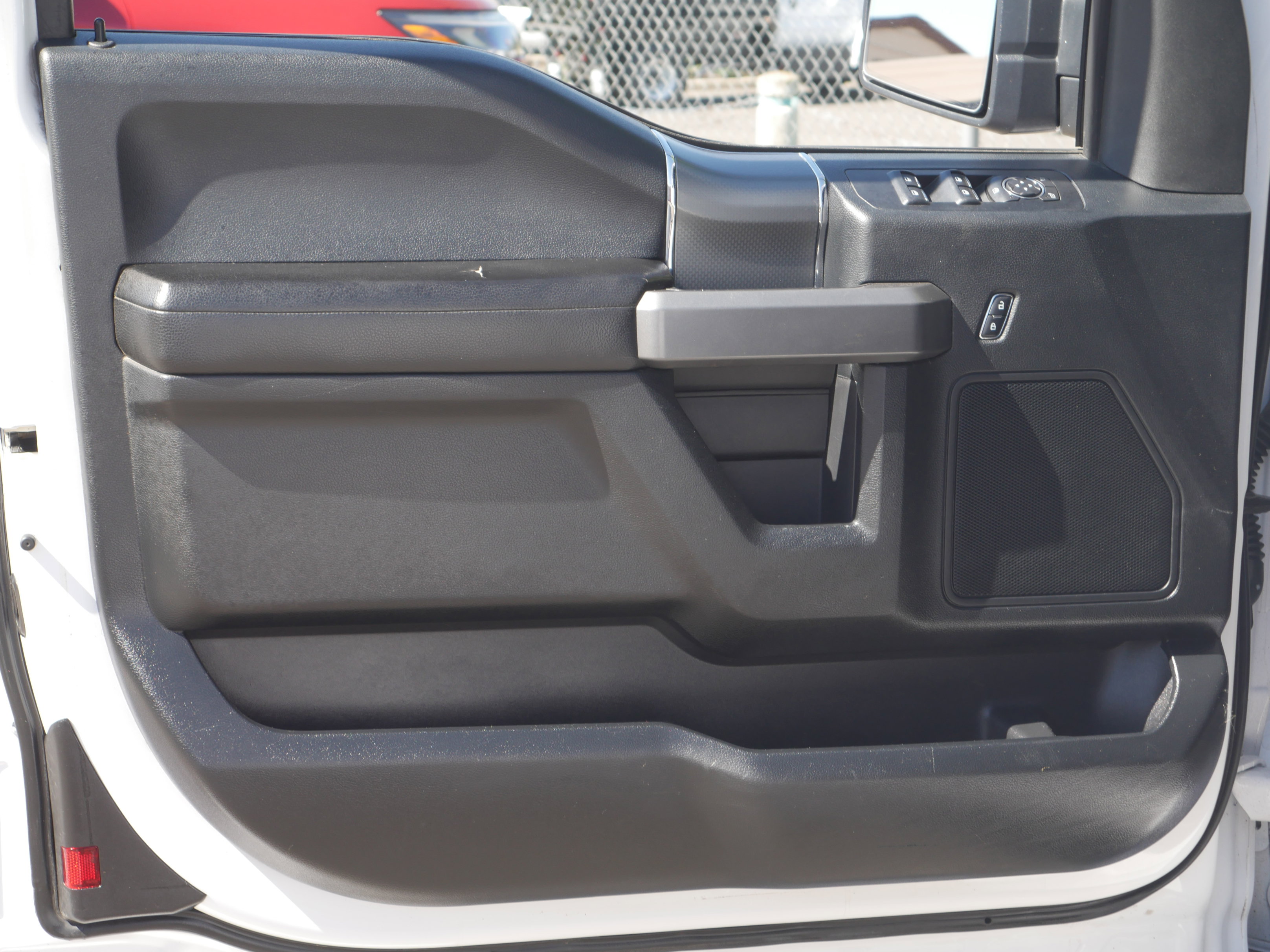 Certified 2017 Ford F150 XLT w/ Equipment Group 301A Mid AWD/4WD image 34