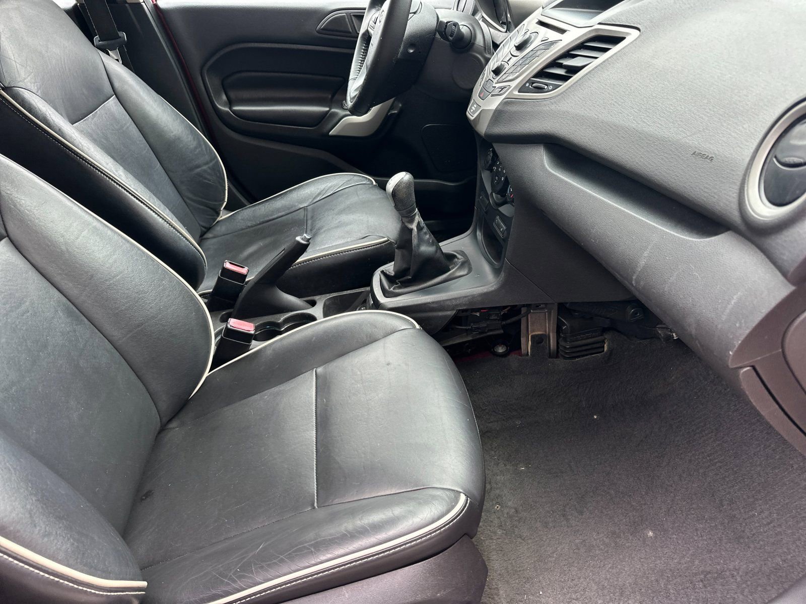 Used 2011 Ford Fiesta SES w/ 301A Rapid Spec Order Code FWD image 14