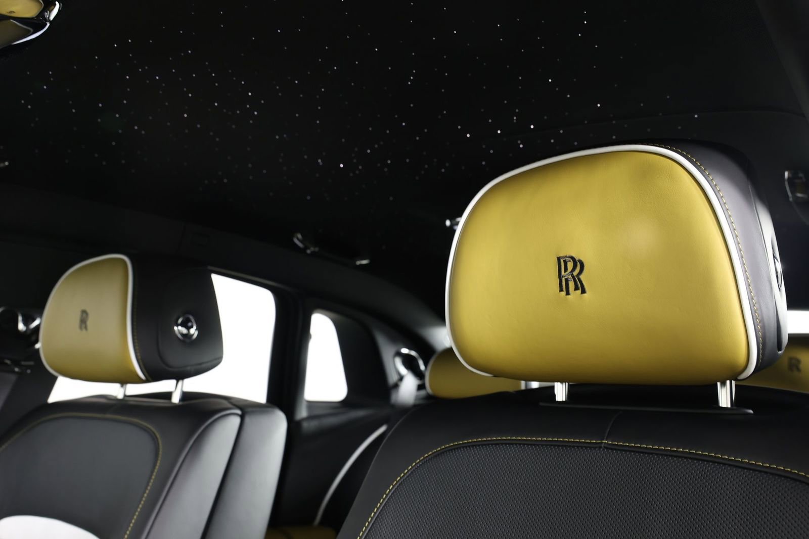 New 2026 Rolls-Royce Ghost AWD/4WD image 34