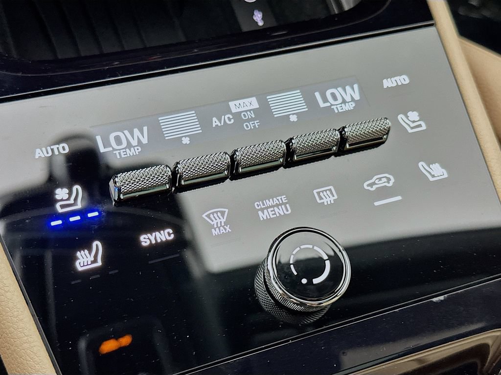 New 2026 Porsche Cayenne AWD/4WD image 18