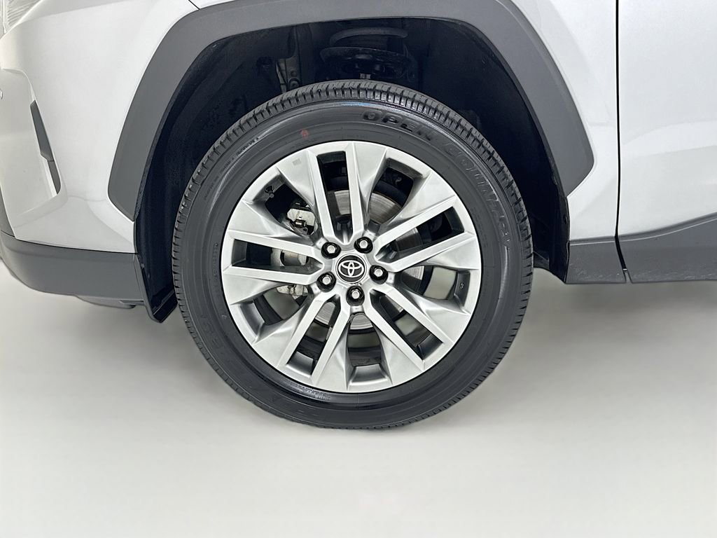 Used 2022 Toyota RAV4 Limited w/ Limited Grade Weather Package image 31