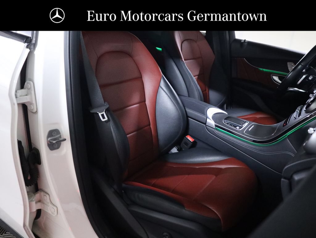 Used 2021 Mercedes-Benz GLC 300 4MATIC Coupe image 51