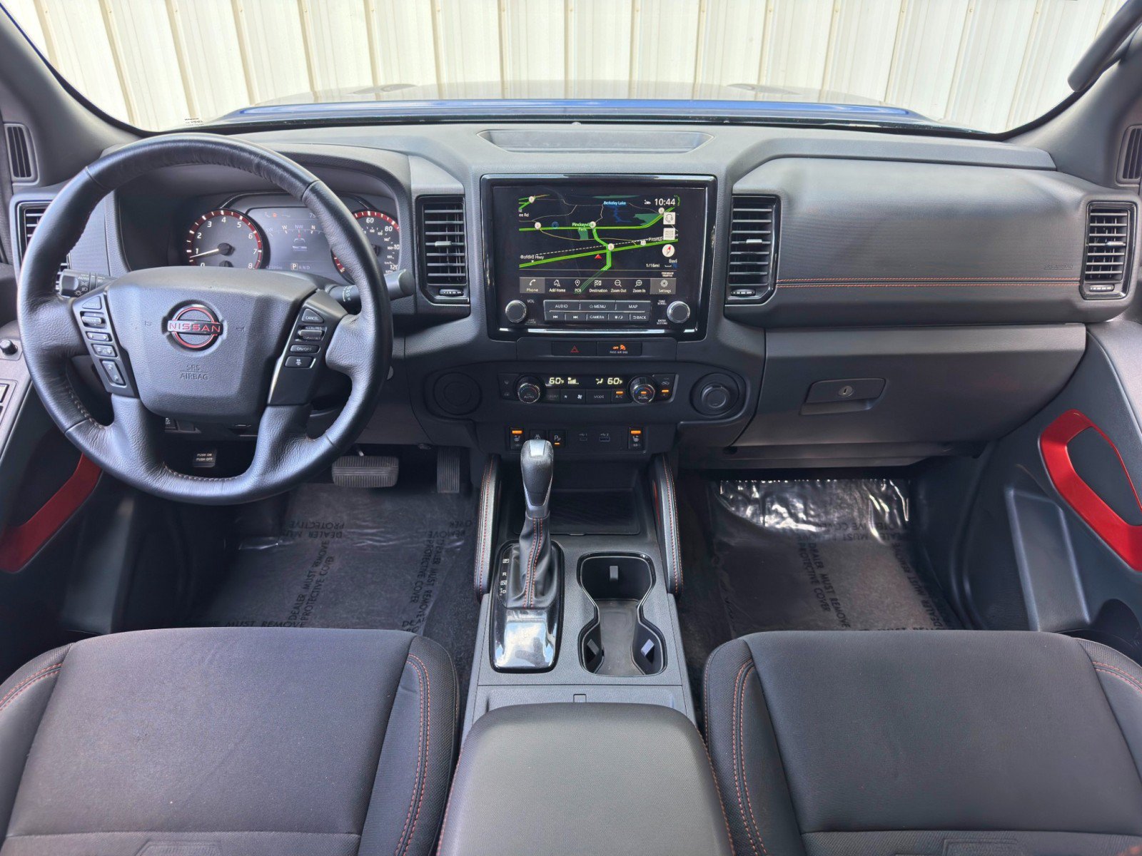 Used 2022 Nissan Frontier Pro-X RWD image 11