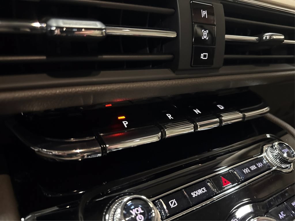 Used 2020 Lincoln Corsair AWD w/ Equipment Group 101A image 26