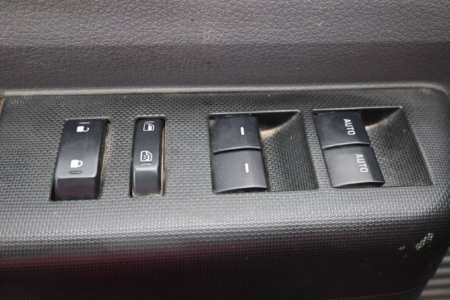 Used 2015 Ford F250 XL w/ Power Equipment Group AWD/4WD image 15