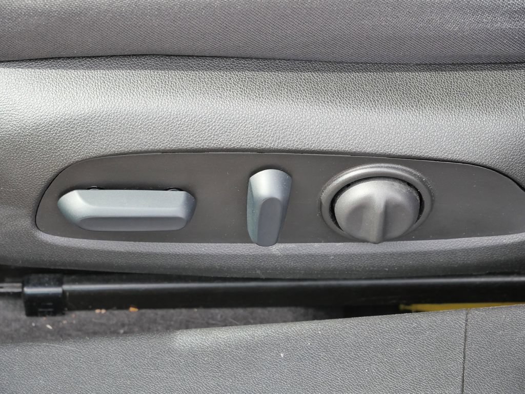 Used 2024 Chevrolet Malibu LT FWD image 34