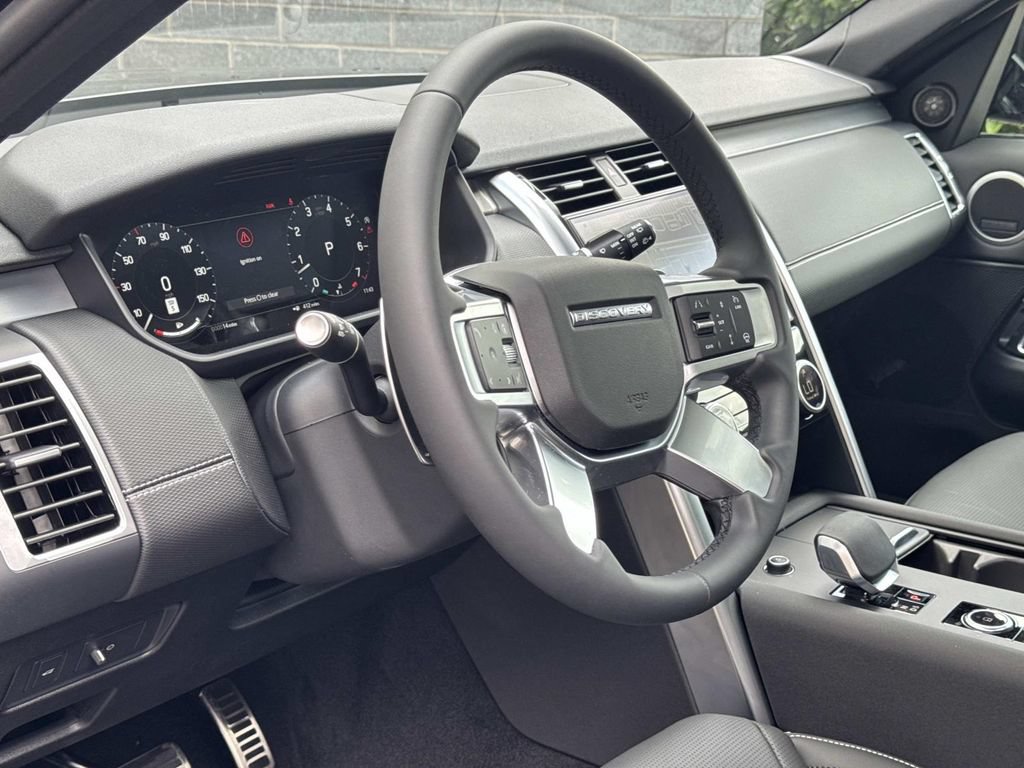 New 2026 Land Rover Discovery Dynamic SE AWD/4WD image 24