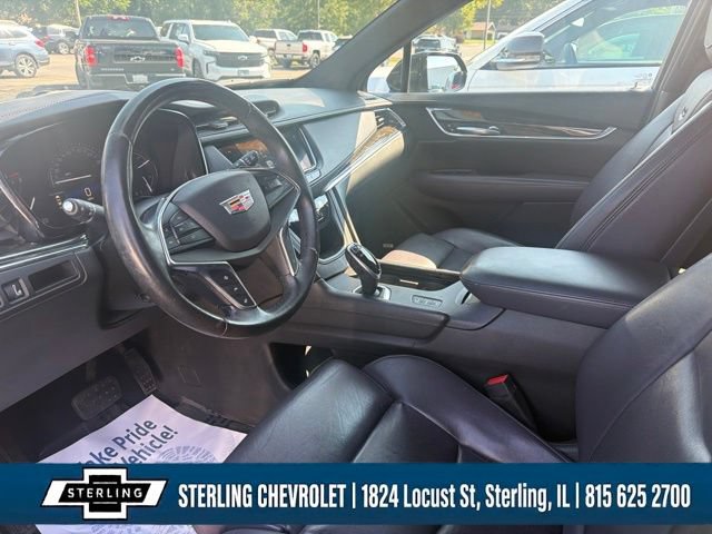 Used 2017 Cadillac XT5 Premium Luxury AWD/4WD image 10