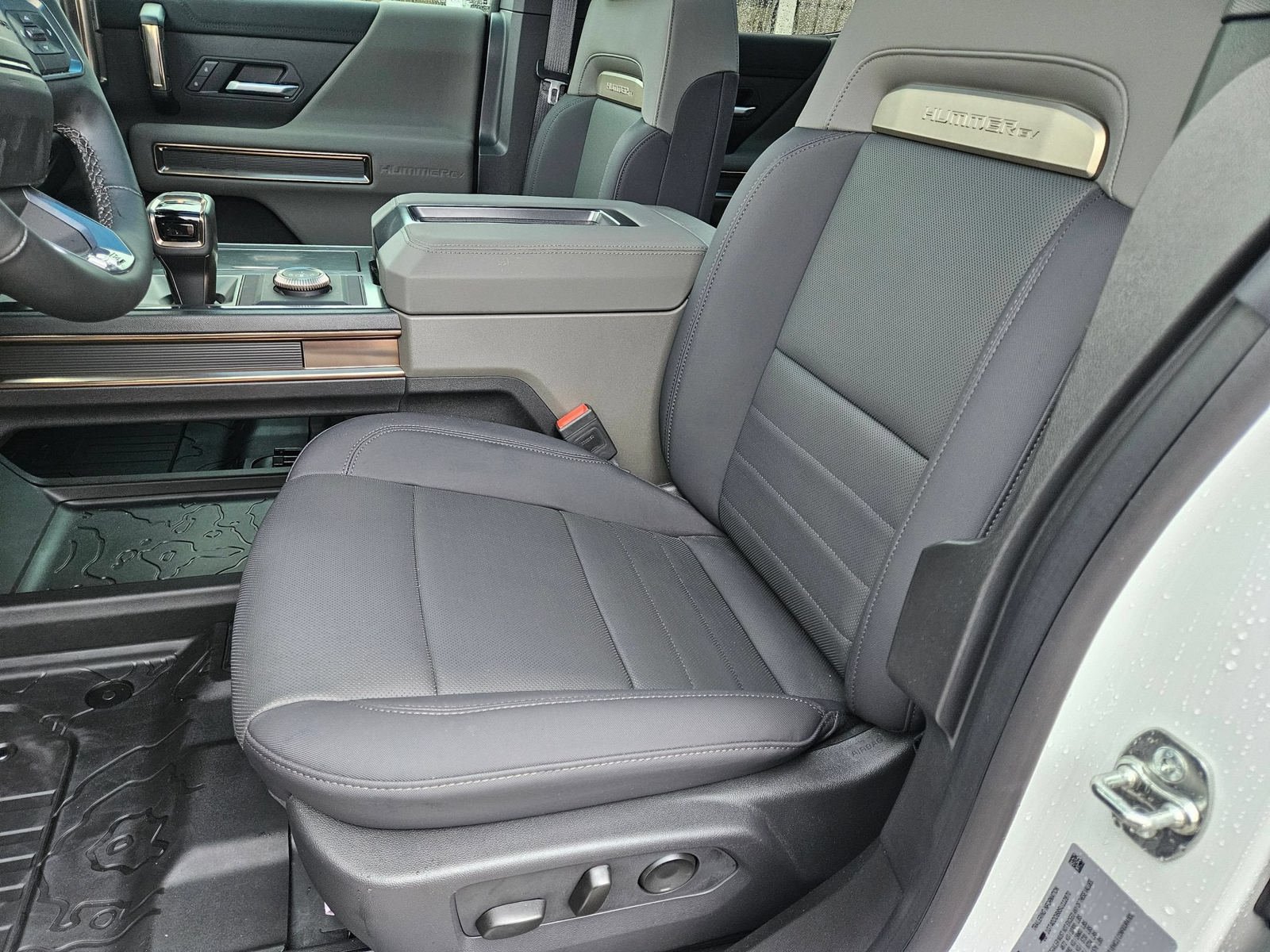 New 2025 GMC Hummer EV 3X AWD/4WD image 24