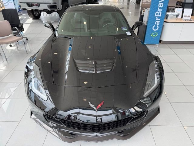 Used 2017 Chevrolet Corvette Z06 image 2