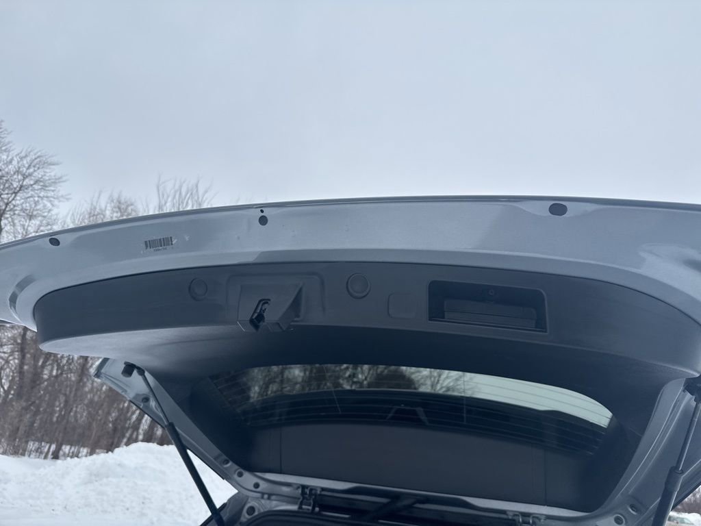 Certified 2025 Chevrolet Equinox LT w/ Safety and Technology Package image 42