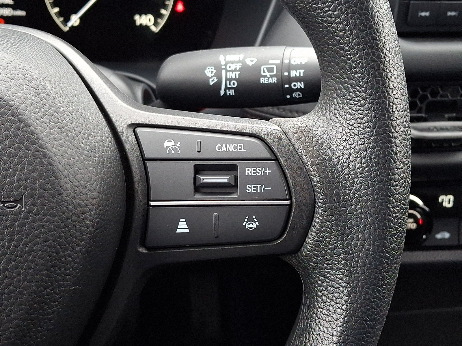 Used 2025 Honda HR-V LX image 21
