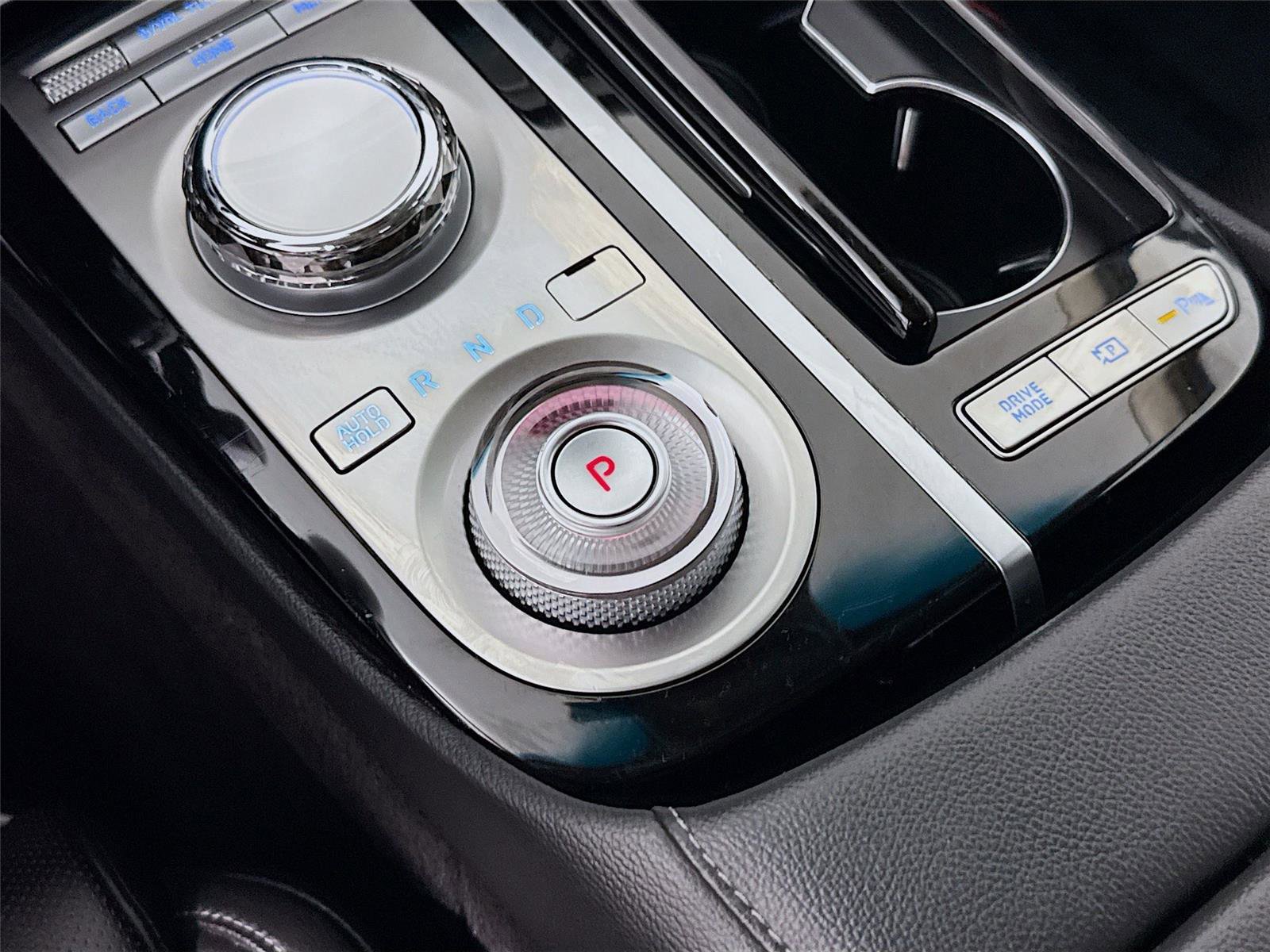 Used 2023 Genesis G80 2.5T image 16