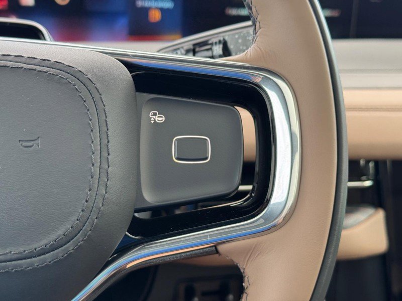 New 2025 Lincoln Navigator L Black Label image 25