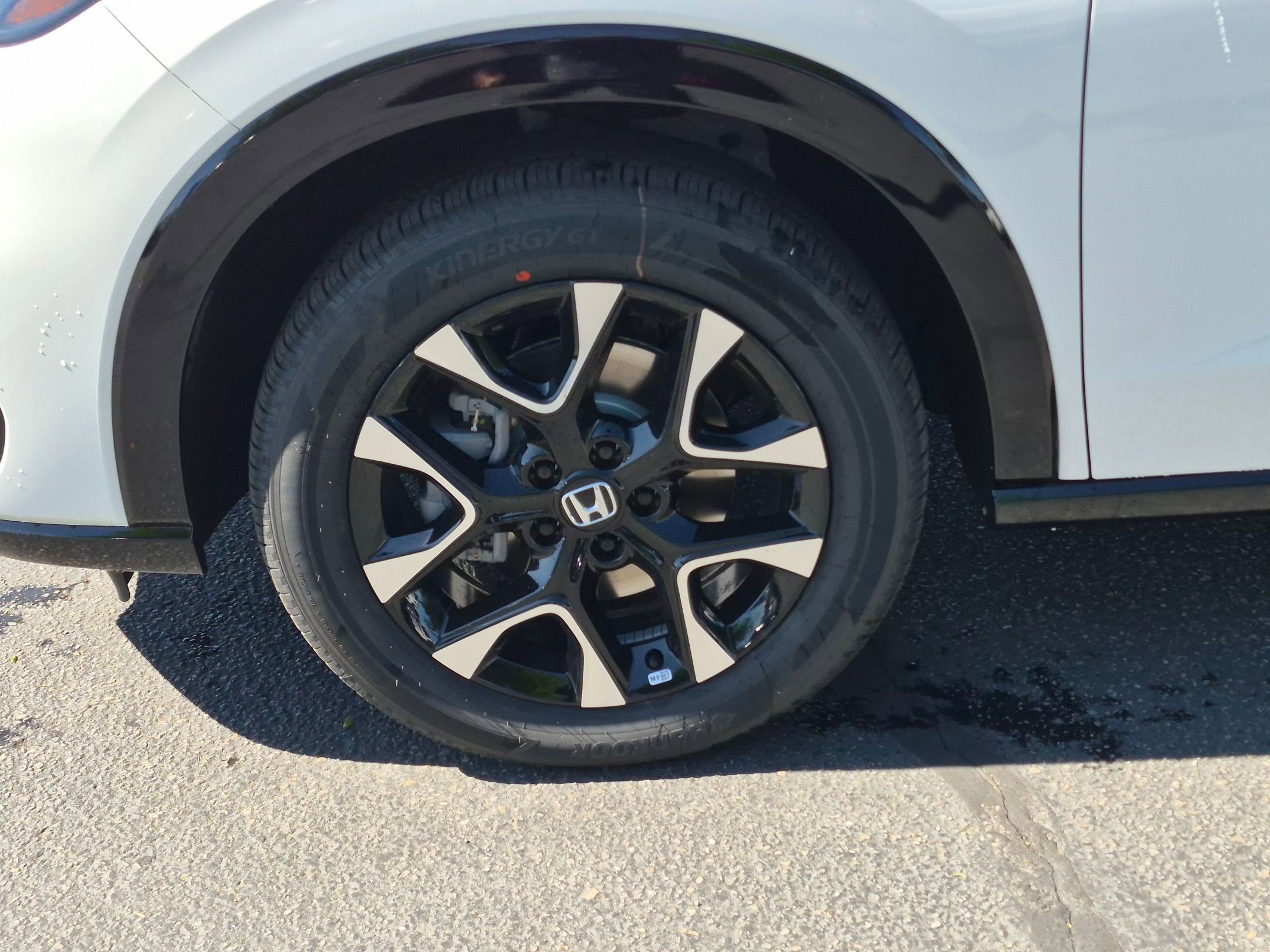 New 2027 Honda HR-V EX-L image 13