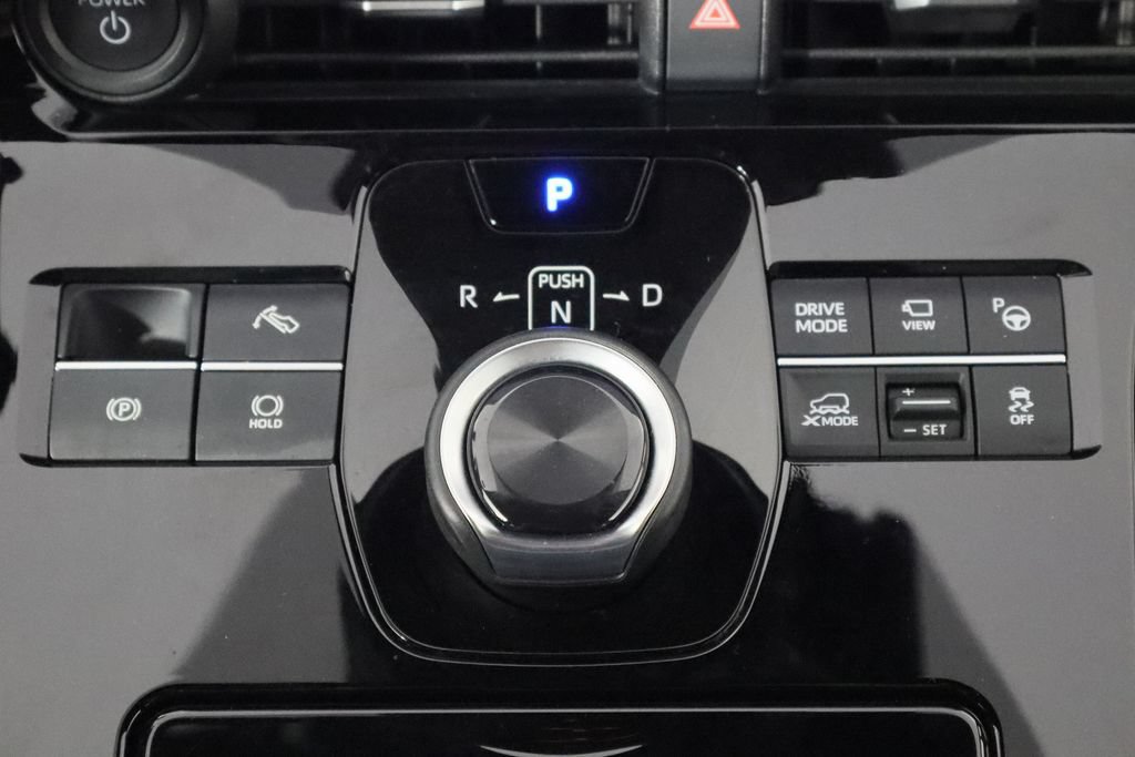 Used 2023 Subaru Solterra AWD image 13