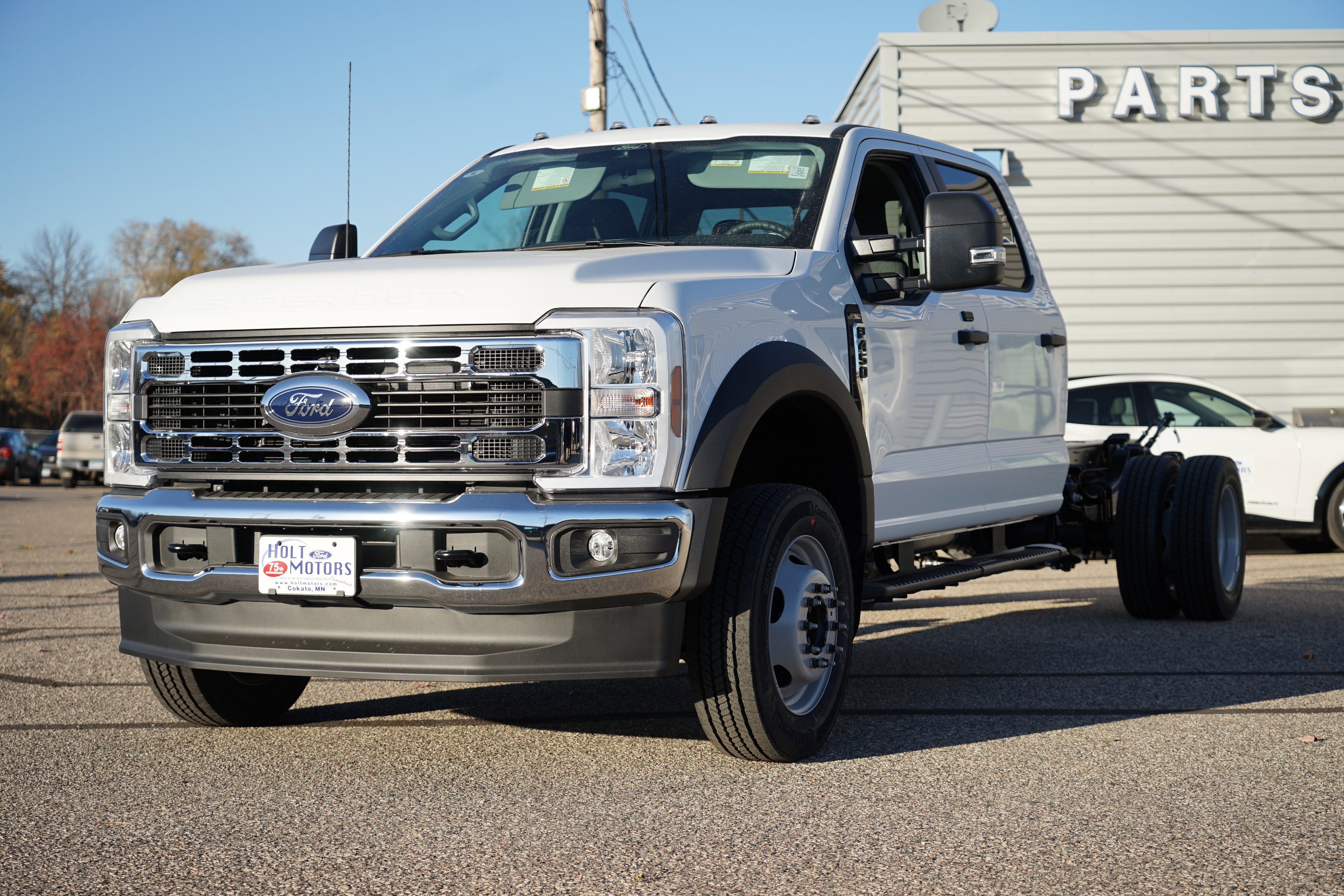 New 2026 Ford F450 XL w/ XL Chrome Package image 8
