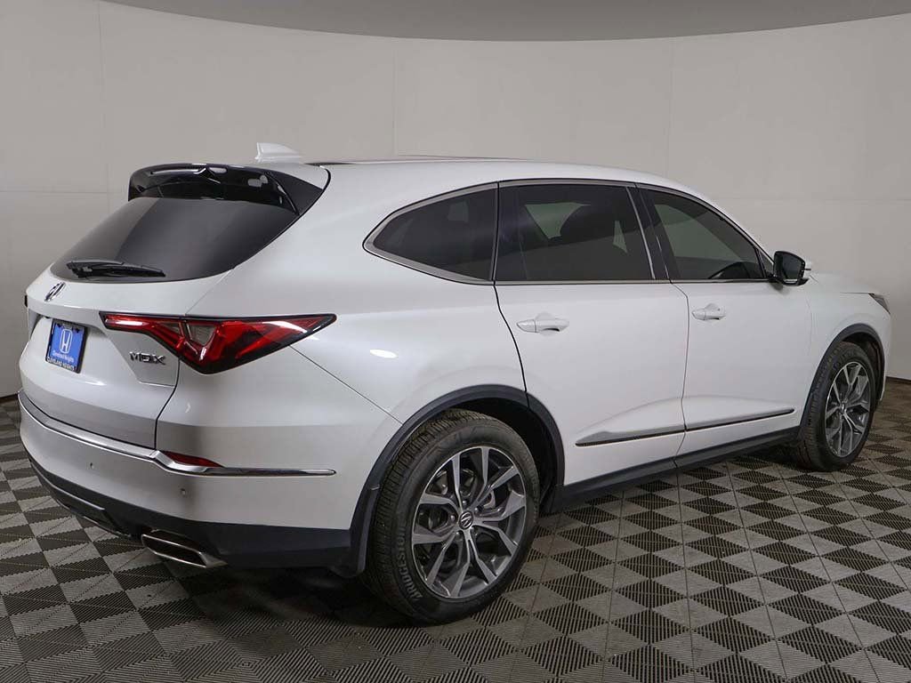 Used 2024 Acura MDX FWD w/ Technology Package image 11