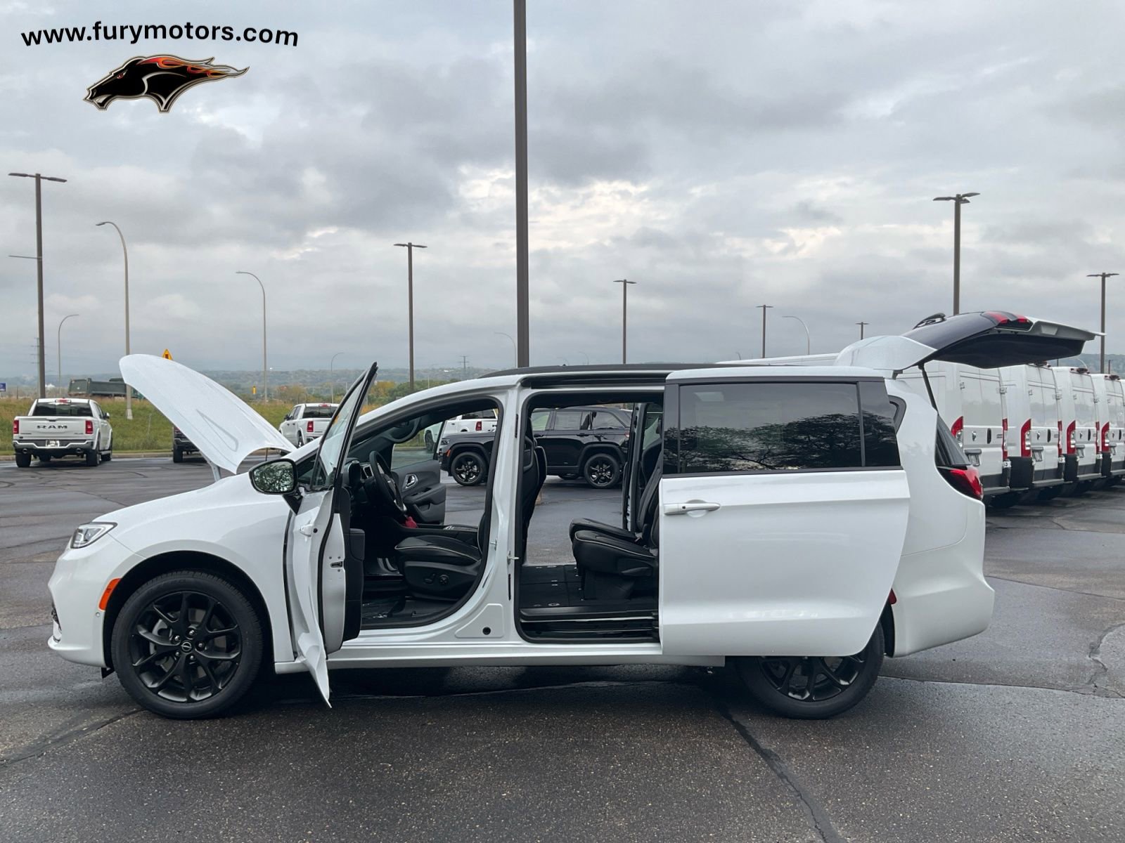 New 2026 Chrysler Pacifica Limited w/ S Appearance Package image 23