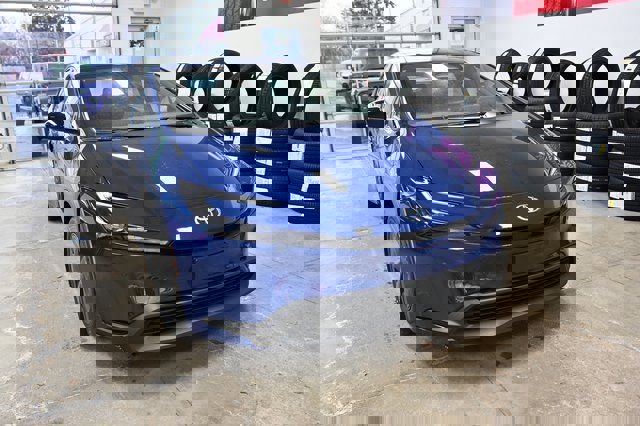 New 2026 Toyota Prius LE image 3