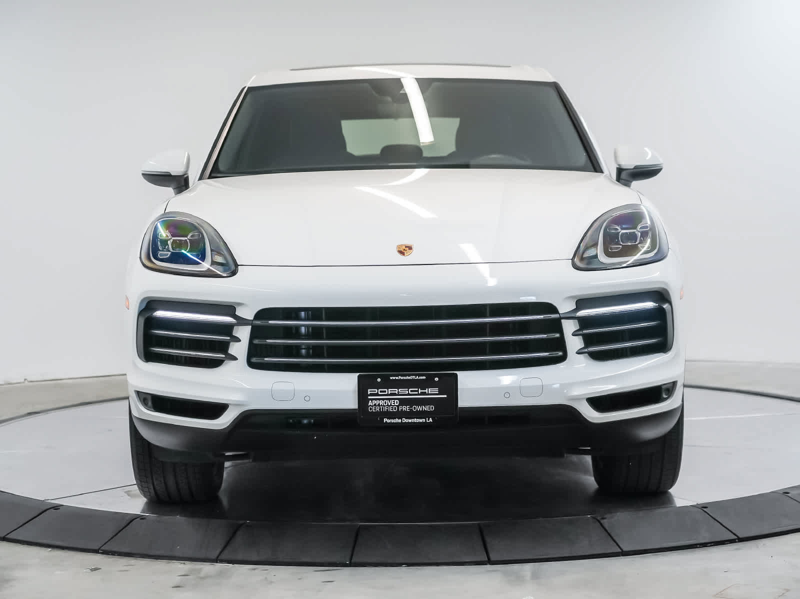 Certified 2023 Porsche Cayenne AWD/4WD image 6