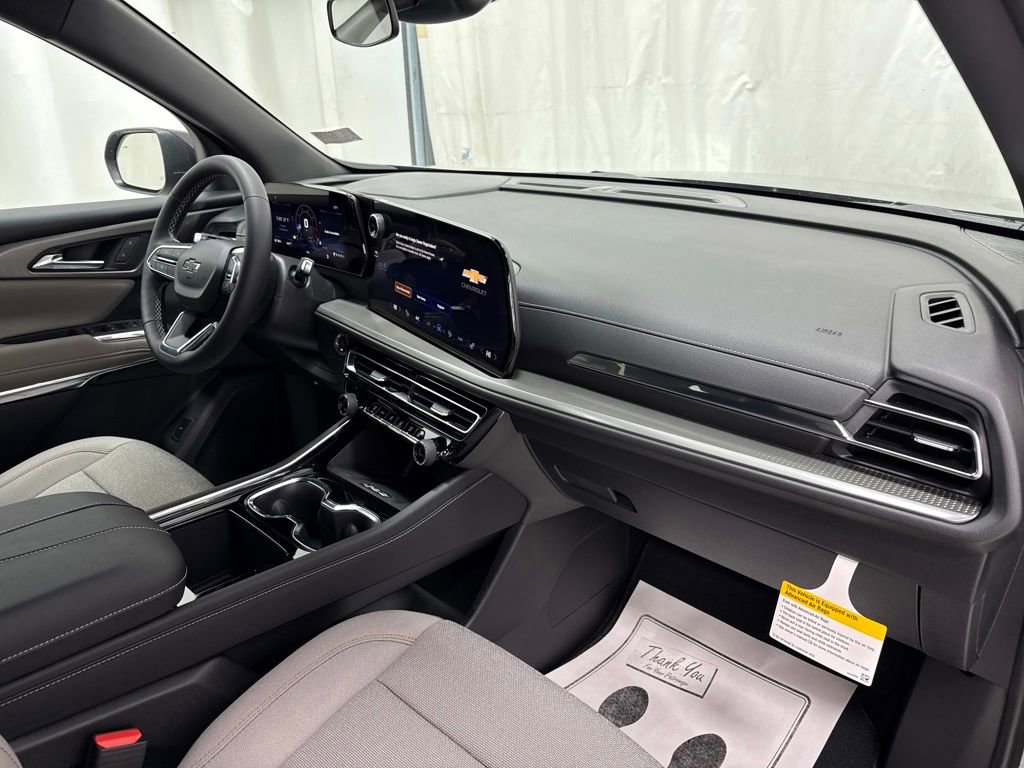 New 2026 Chevrolet Traverse LT w/ Midnight/Sport Edition image 10