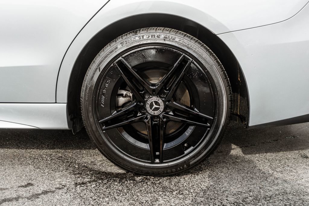 Used 2023 Mercedes-Benz C 300 4MATIC Sedan image 32