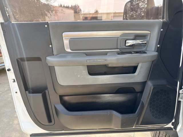 Used 2015 RAM 4500 Tradesman w/ Power & Remote Entry Group image 18