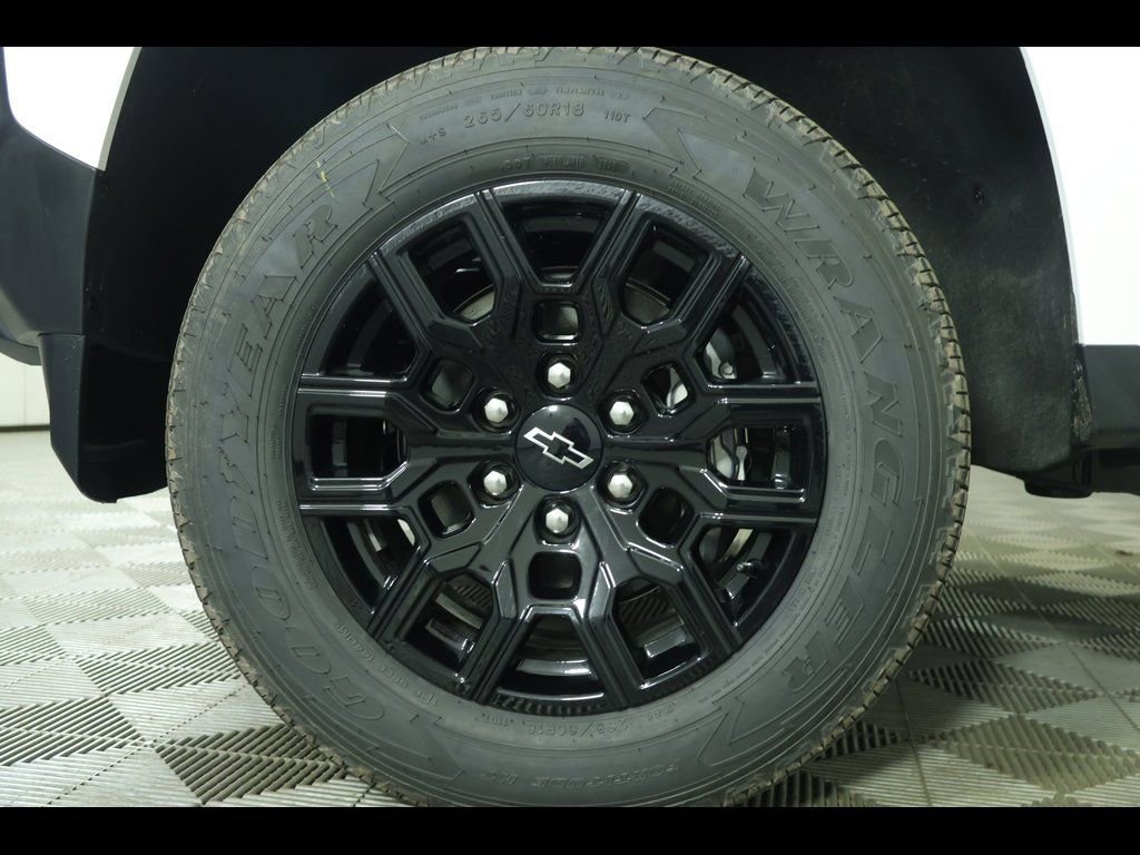 New 2026 Chevrolet Colorado W/T w/ WT Custom Package image 17