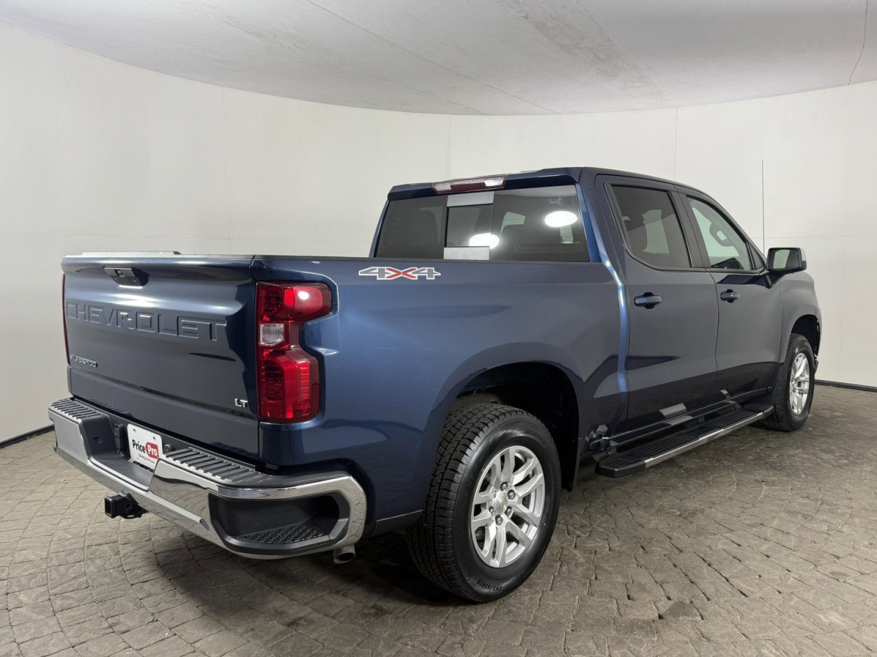 Used 2020 Chevrolet Silverado 1500 LT w/ All-Star Edition image 9
