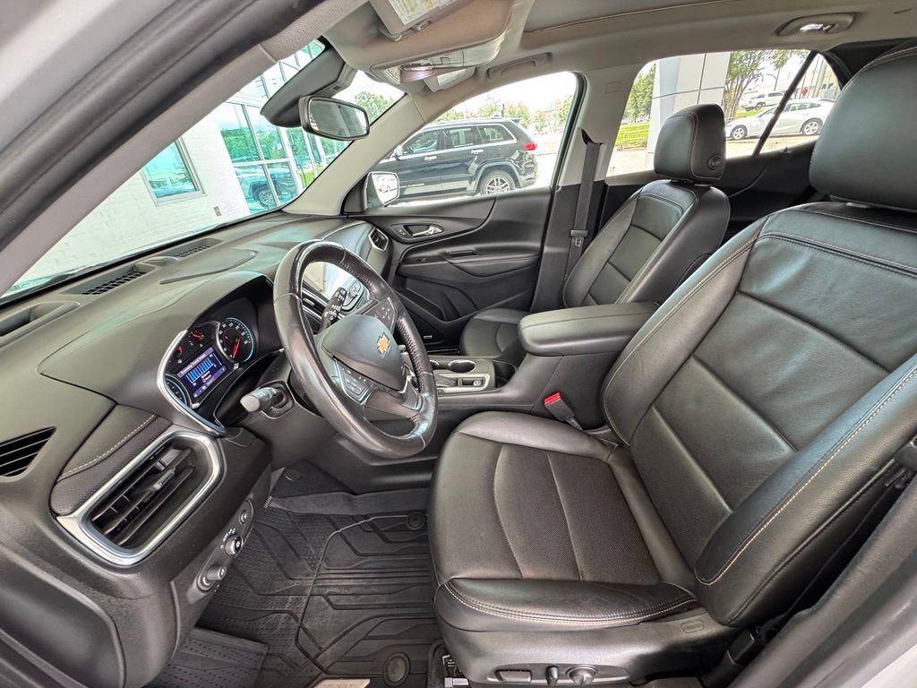 Used 2020 Chevrolet Equinox Premier AWD/4WD image 12